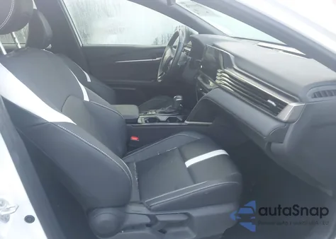 2025 Toyota Camry Se из США, поврежденный, VIN 4T1DAACK1SU201110